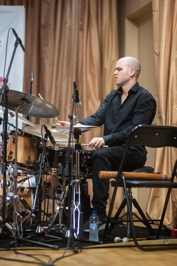Fotografía de batería jazz en directo en Madrid