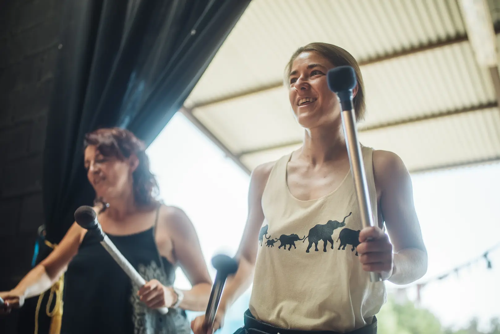 Fotografía de evento de batucada de mujeres en Madrid