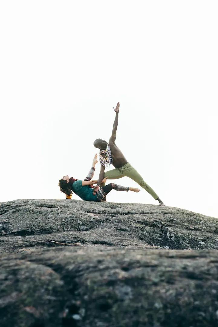Fotografía de lifestyle de baile en pareja