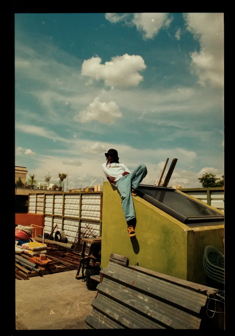 Fotografía de moda en Madrid analógica editorial industrial